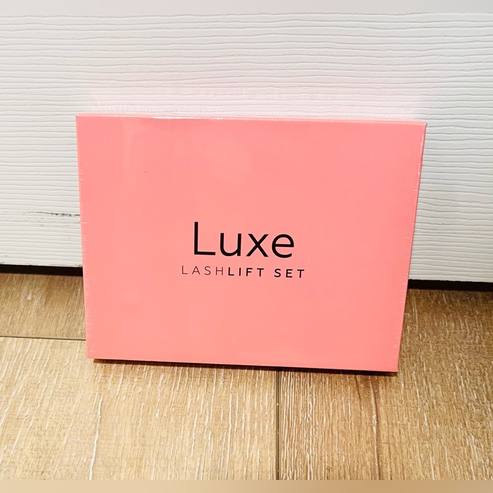 Luxe Lash Lift Set. NIB